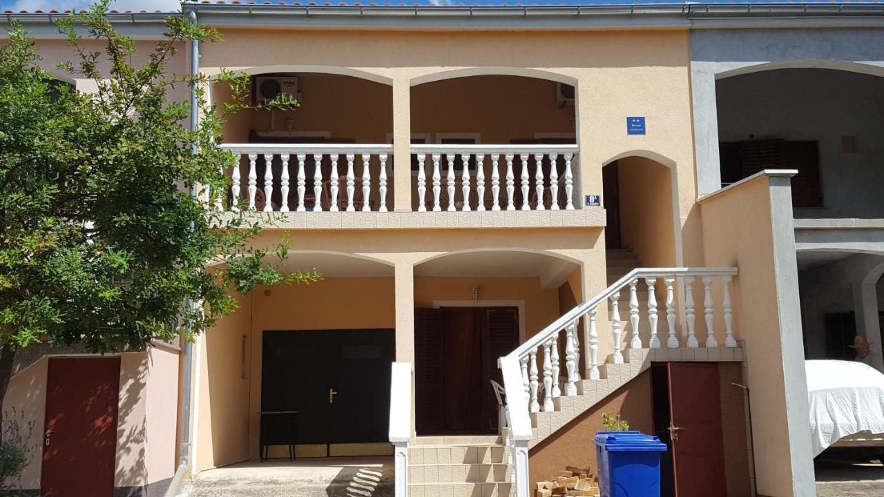 Apartments With A Parking Space Starigrad, Paklenica - 11683 외부 사진