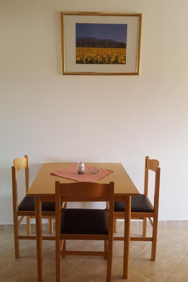 Apartments With A Parking Space Starigrad, Paklenica - 11683 외부 사진