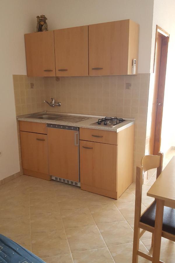 Apartments With A Parking Space Starigrad, Paklenica - 11683 외부 사진